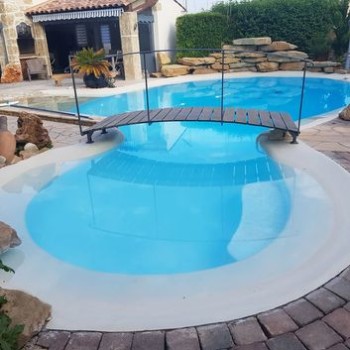 Peinture blanche piscine