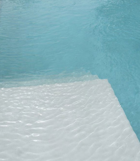 escalier beton etanche piscine